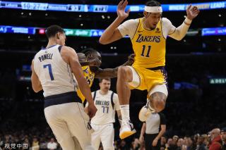 将篮球准确 将篮球准确